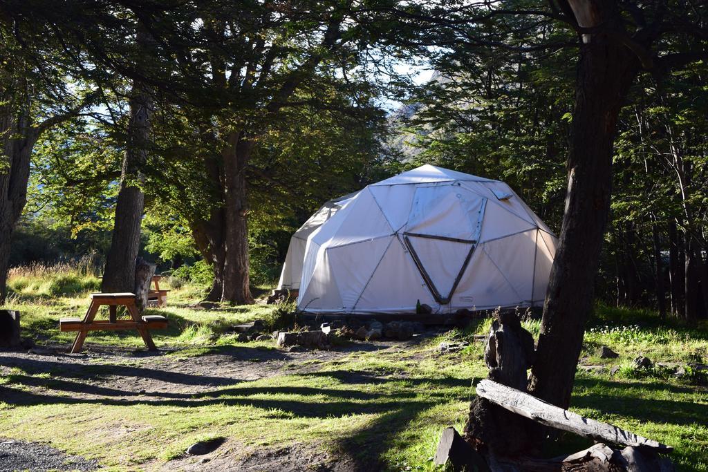 Camping Rio De Las Vueltas El Chalten Exteriér fotografie