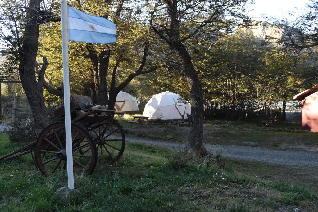 Camping Rio De Las Vueltas El Chalten Exteriér fotografie